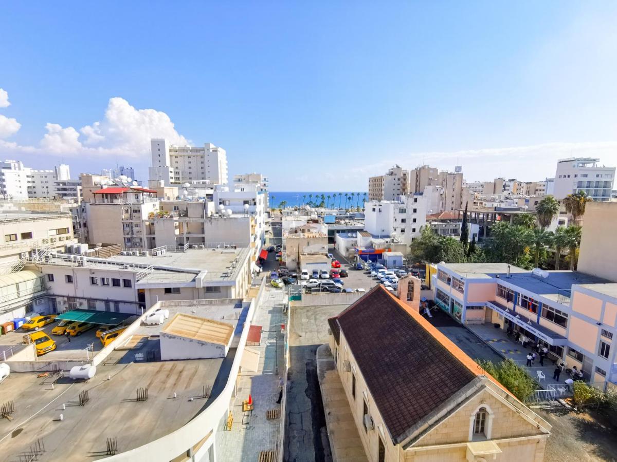 Sunny Daze Seaview Apartment Larnaca Exterior foto
